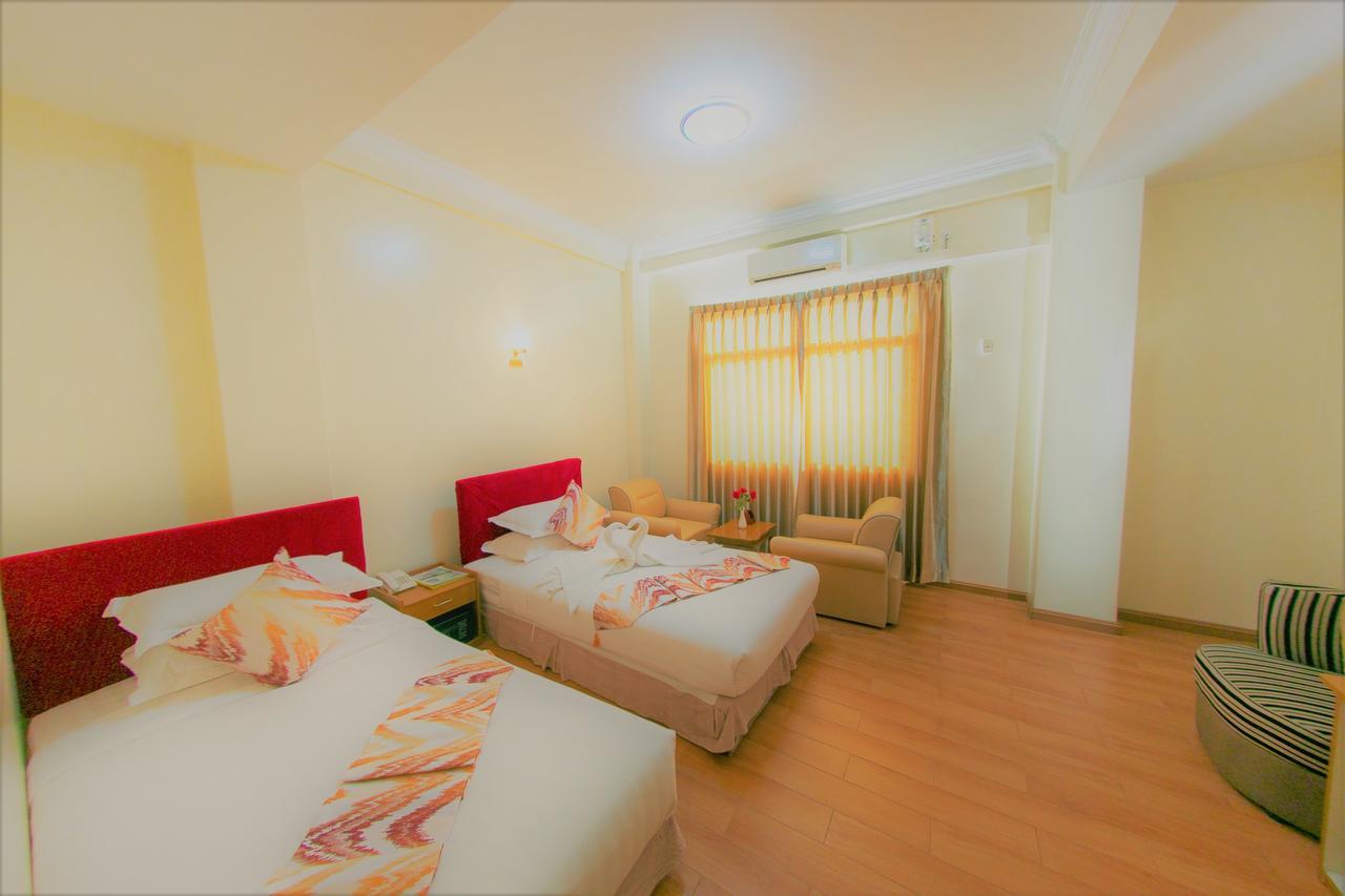 Hotel Mindhama Yangon Exteriör bild