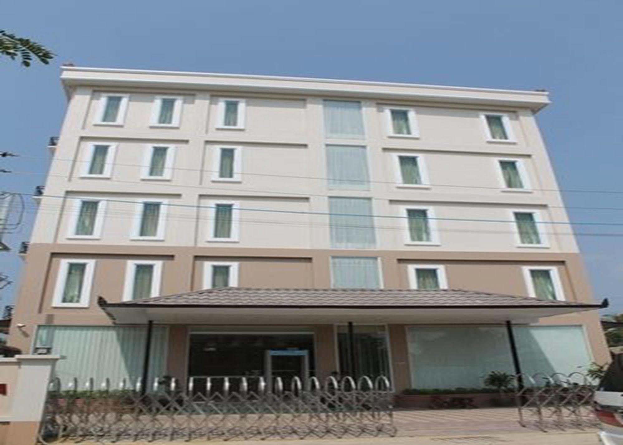 Hotel Mindhama Yangon Exteriör bild